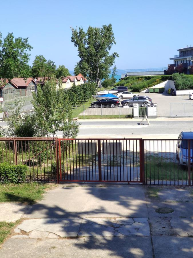 Ozone Apartman Aparthotel Siófok Kültér fotó